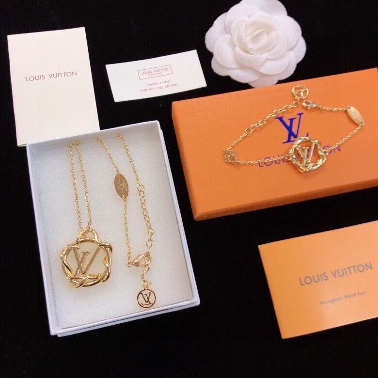 LV Necklaces